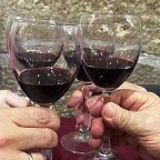 LA CLAVE DE LA FELICIDAD ES EL AMOR.